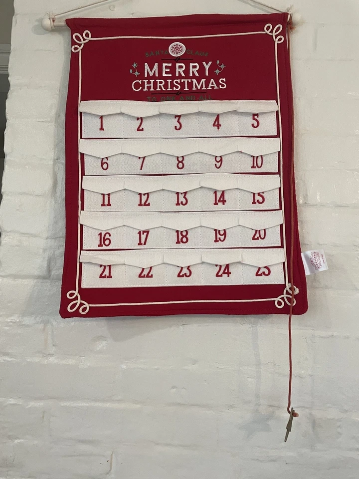 NEW WONDERSHOP TARGET 22.5” X 15.5“ Felt Christmas Countdown Advent Calendar - Image 2 of 4