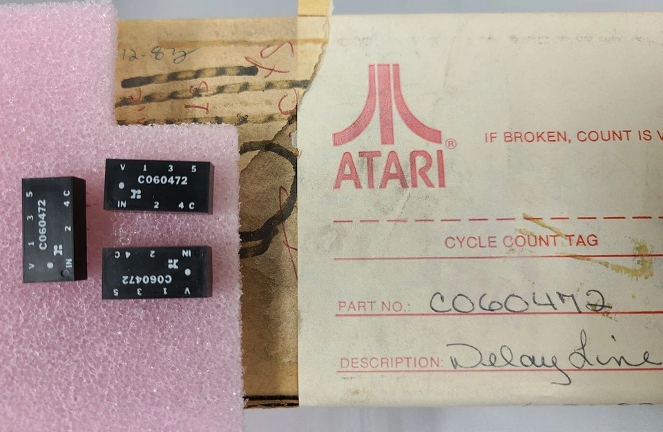 Atari XL Delay Line Chip - CO60472 - New-Old-Stock