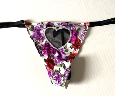 Victoria Secret Valentines Heart V-String Panty New Size Large L
