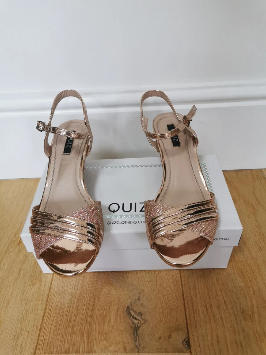 Quiz rose hotsell gold heels