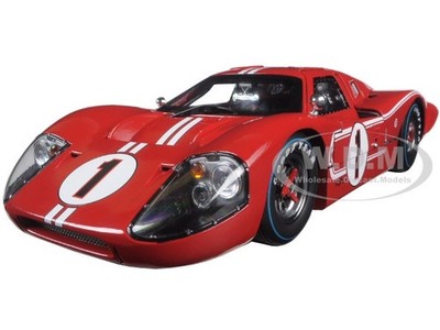 Shelby Collectibles 1967 Ford GT MK IV #1 Diecast Model Car - Red