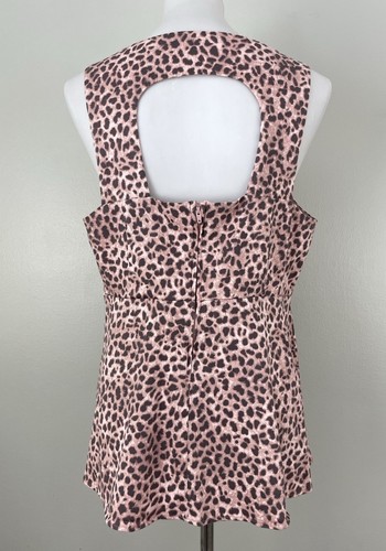 Canotta Torrid senza maniche peplo rosa stampa leopardata ritagliata donna 0, large - Foto 3 di 6