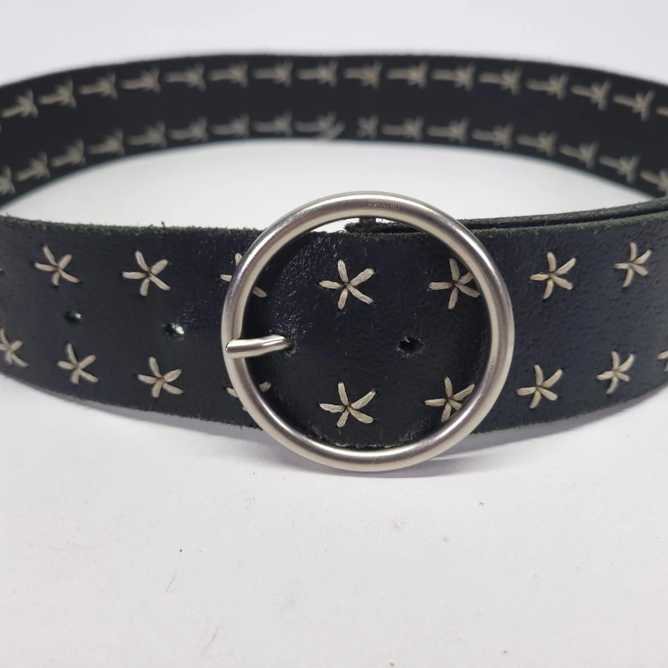 Cinturón de cuero Gap 30 32 S estrella flor cosida negro Foto 3 de 4