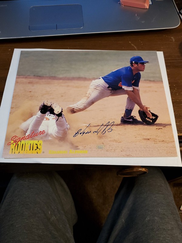 ORIGINAL 8X10 SIGNATURE ROOKIES AUTOGRAPHED PHOTOGRAPH- EDGARDO ALFONZO