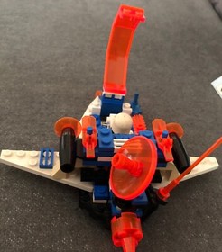 LEGO &reg; SYSTEM 6879 SPACE ICE PLANET BLIZZARD BARON * WITH FIGURE AND INSTRUCTIONS *