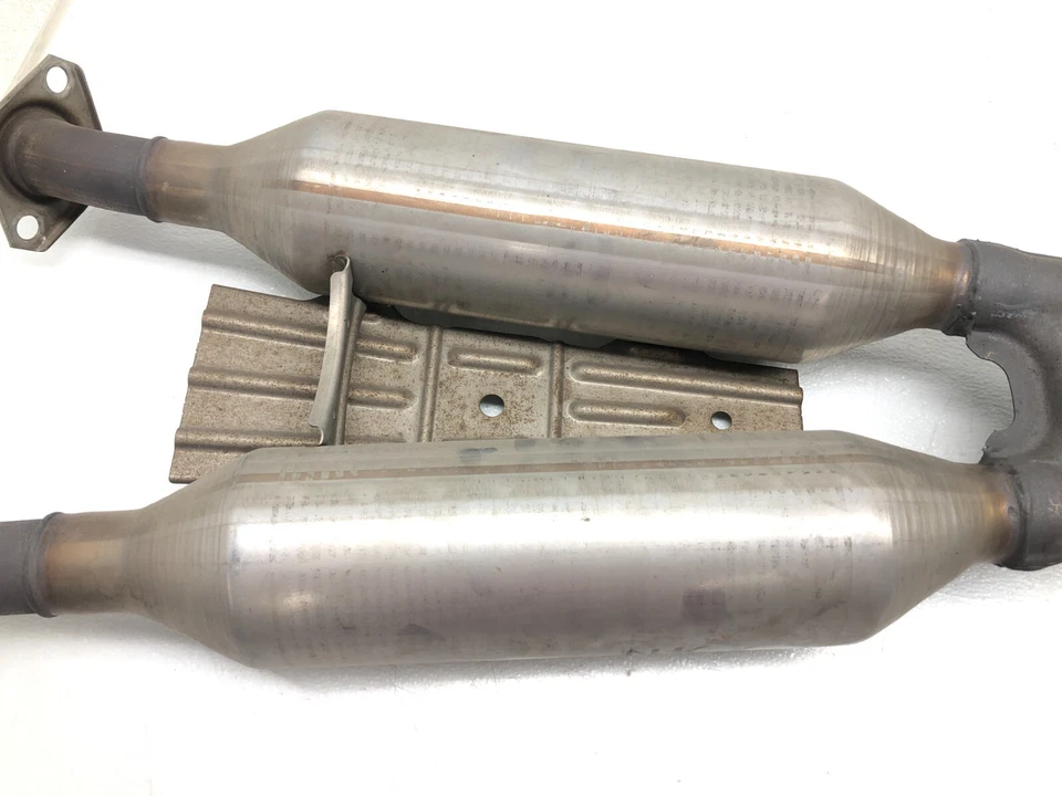 2013-2018 LEXUS GS450H GS350 EXHAUST RESONATOR SET PIPE OEM. - Image 4 of 4