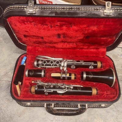 Evette buffet e13 clarinet with case