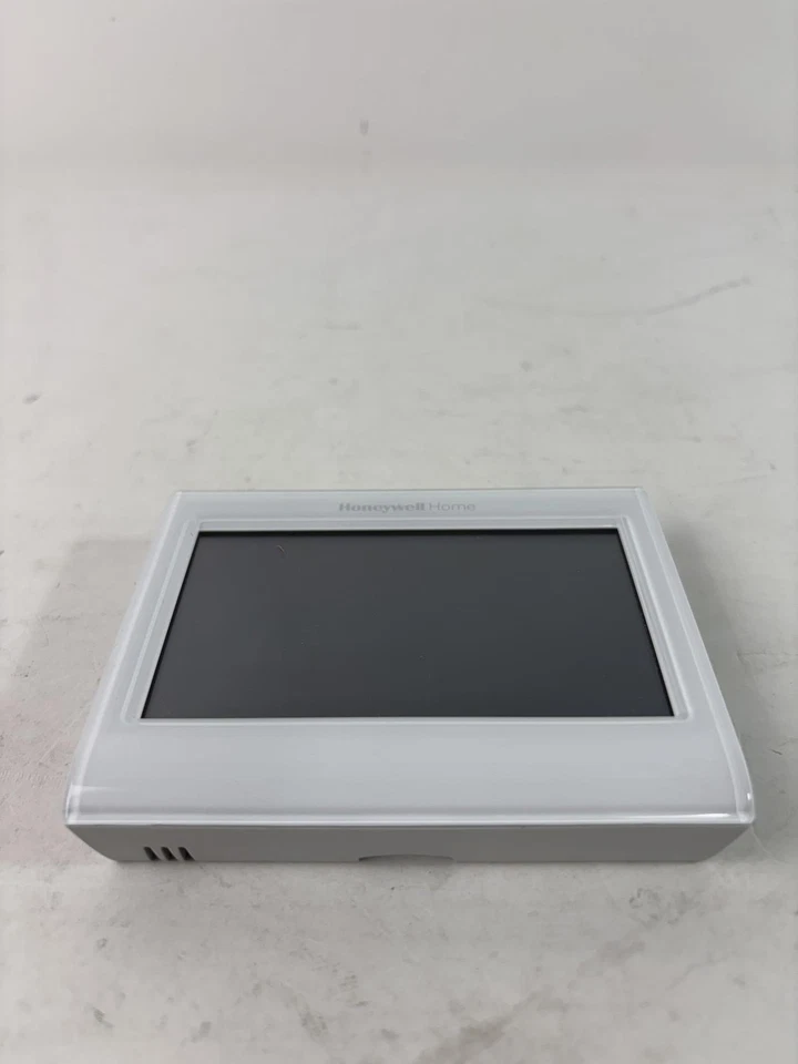 Honeywell Home Smart Color Wi-Fi Programmable Touch Screen Thermostat, RTH9600WF - Image 2 of 4