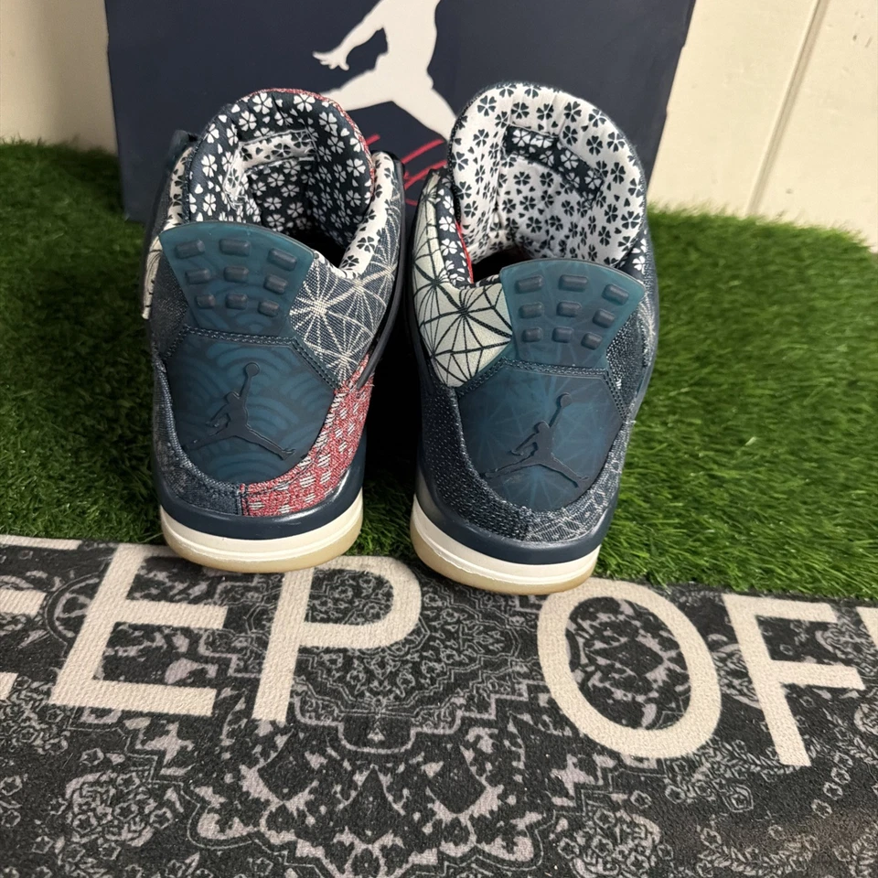 Talla 10.5 - Air Jordan 4 Retro SE Sashiko Foto 4 de 4