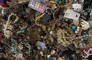 ✨READ! ✨17.13 Lbs Bulk Jewelry JUNK Craft Harvest & GOOD Vintage To Now 15