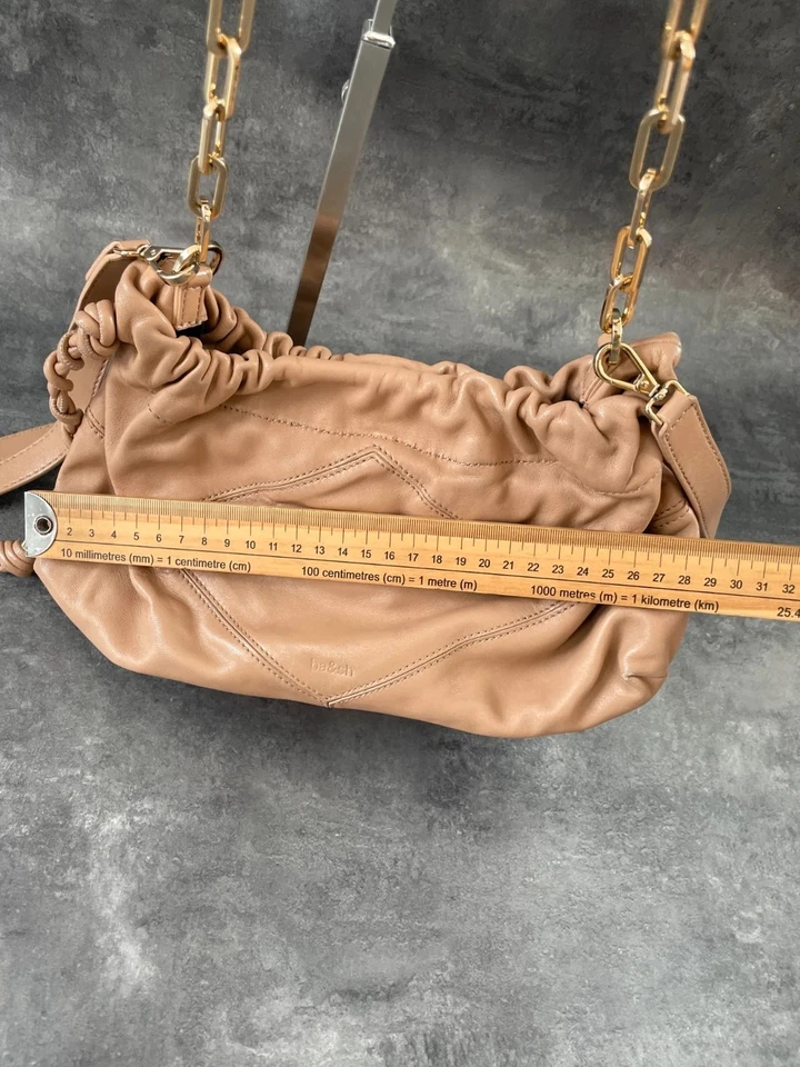 Sac à main Ba&sh June cuir camel Chaîne dorée bandoulière baguette - Photo 3/4