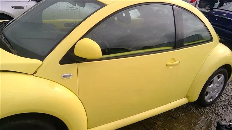 Used Steering Wheel Air Bag fits: 2000 Volkswagen Beetle front driver wheel Grad Foto 3 de 4