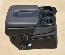 2019 20 21 22 23 24 25 2026 Chevy Silverado Tahoe Center Console Seat