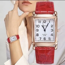 Armbanduhr Damen-  rotes Lederarmband - Luxus Rosé Gold- quadratisch- Modern