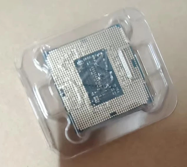8Th Gen Intel Core i5 8600K LGA 1151 CPU Processor 3.6 GHz Six-Core SR3QU - Image 2 of 2