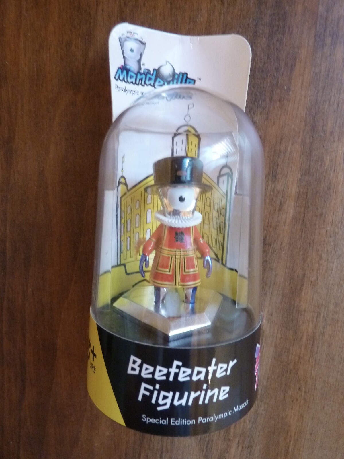 Corgi GS62109 London 2012 Beefeater Mandeville Die Cast Paralympic Mascot Figure