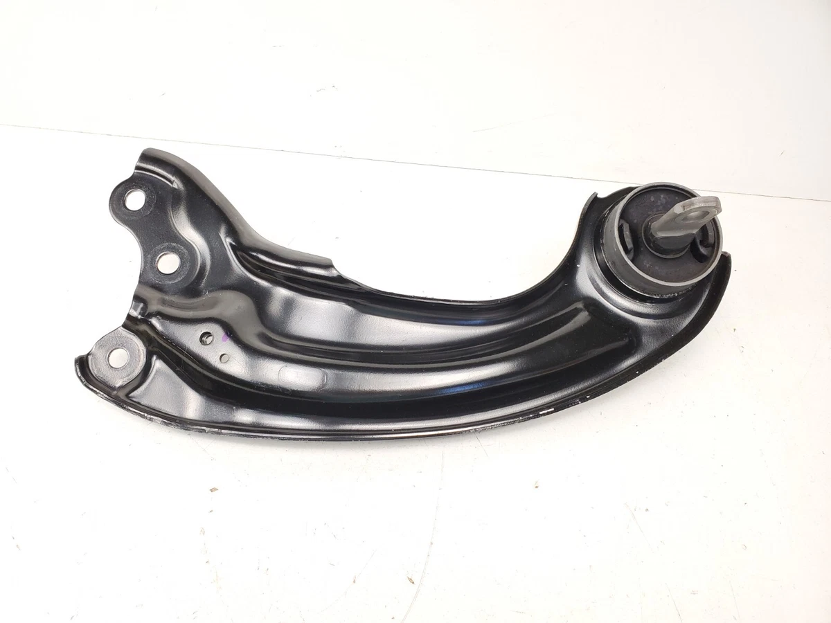 11th Gen Honda Civic Help wanted : rear trailing arm bushing {filename}