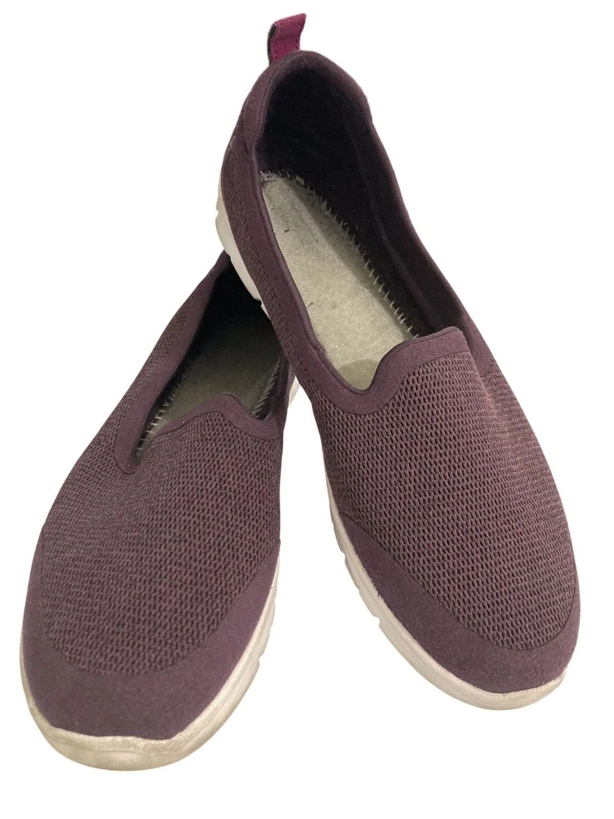 CLARKS Scarpe slip on casual da donna taglia 10 in rete testurizzata prugna senza solette