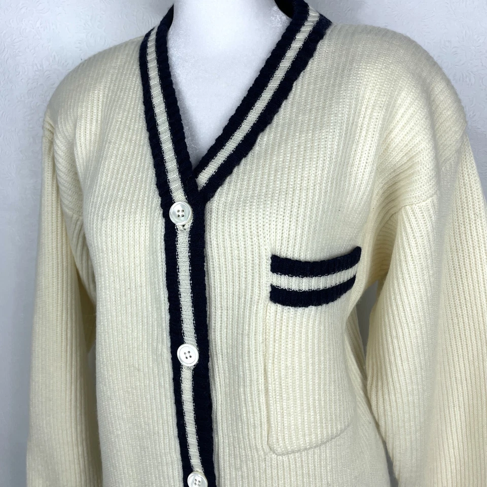 Abrigo Suéter Vintage Años 90 100% Lana Botón Frontal Marfil Azul Marino Bolsillos Talla M Foto 2 de 4