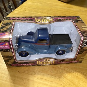 Liberty Classics by Spec Cast 1936 Dodge Truck Bank #72001