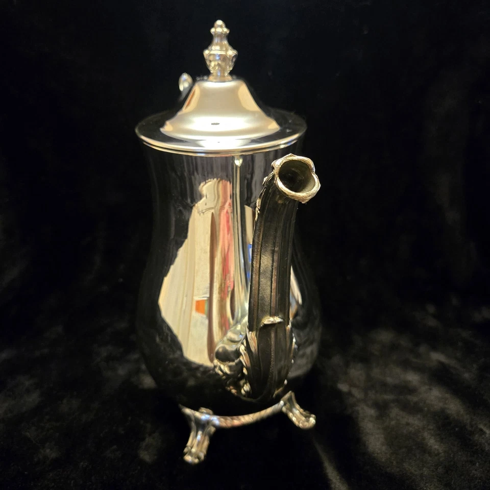 Cafetera plateada internacional vintage Estate Sale con tapa adjunta Foto 3 de 4