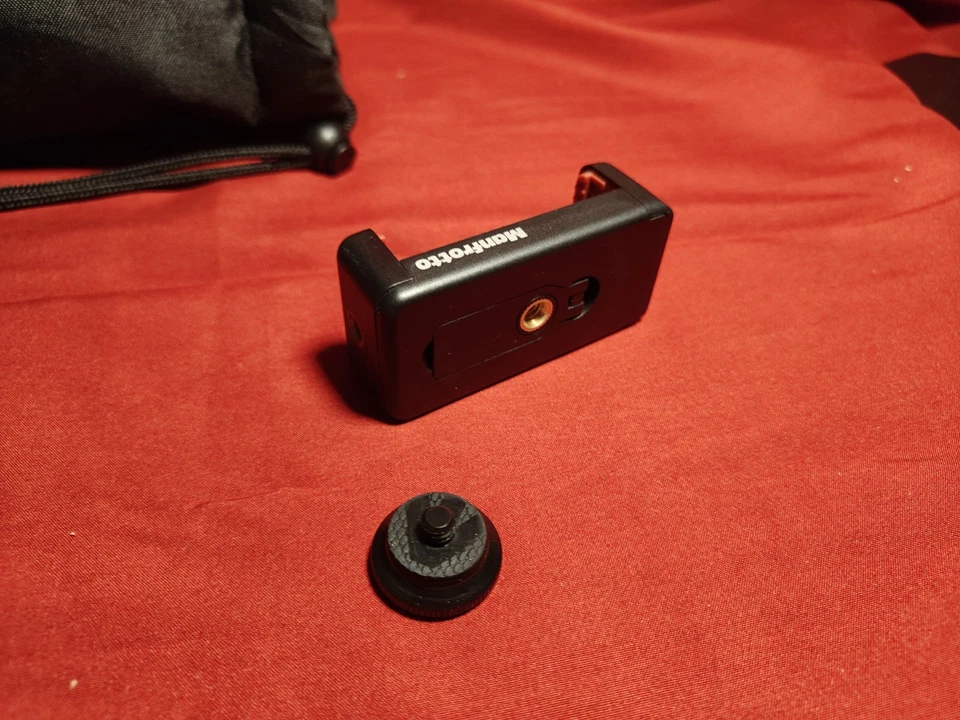 Manfrotto Compact Action MKCOMPACTACN-BK Ball Head Traveler Tripod Black 61" - Image 4 of 4