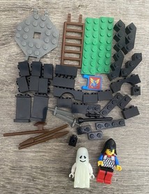 Lego Castle 1888 Black Knights Guardshack 1992 Complete No Box or Instructions