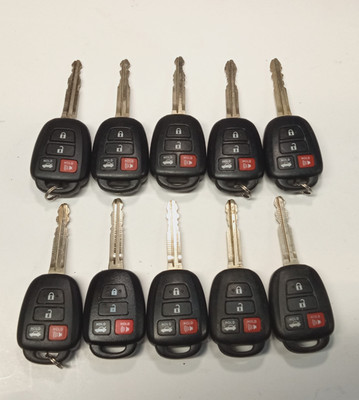 LOT OF 10 OEM TOYOTA KEY FOB KEYLESS ENTRY FOB LOT HYQ12BEL 4 BUTTONS