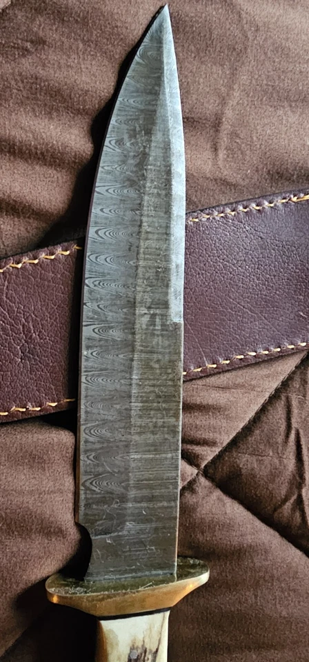 NEW Hunting Knife 8" Damascus Steel Blade Stag Horn Handle + Sheath - Image 3 of 4