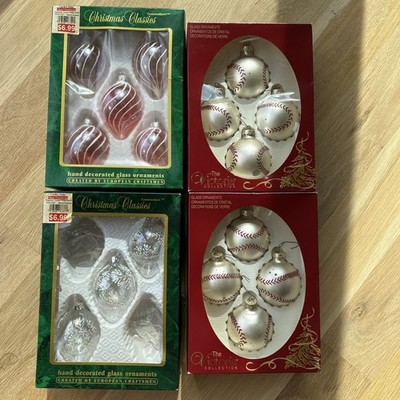 Commodore Christmas Classics Glass Ornaments (8), Victoria Collection Baseball 8