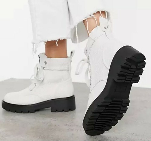 UGG NEW WM 7 Daren Snakeskin Embossed 