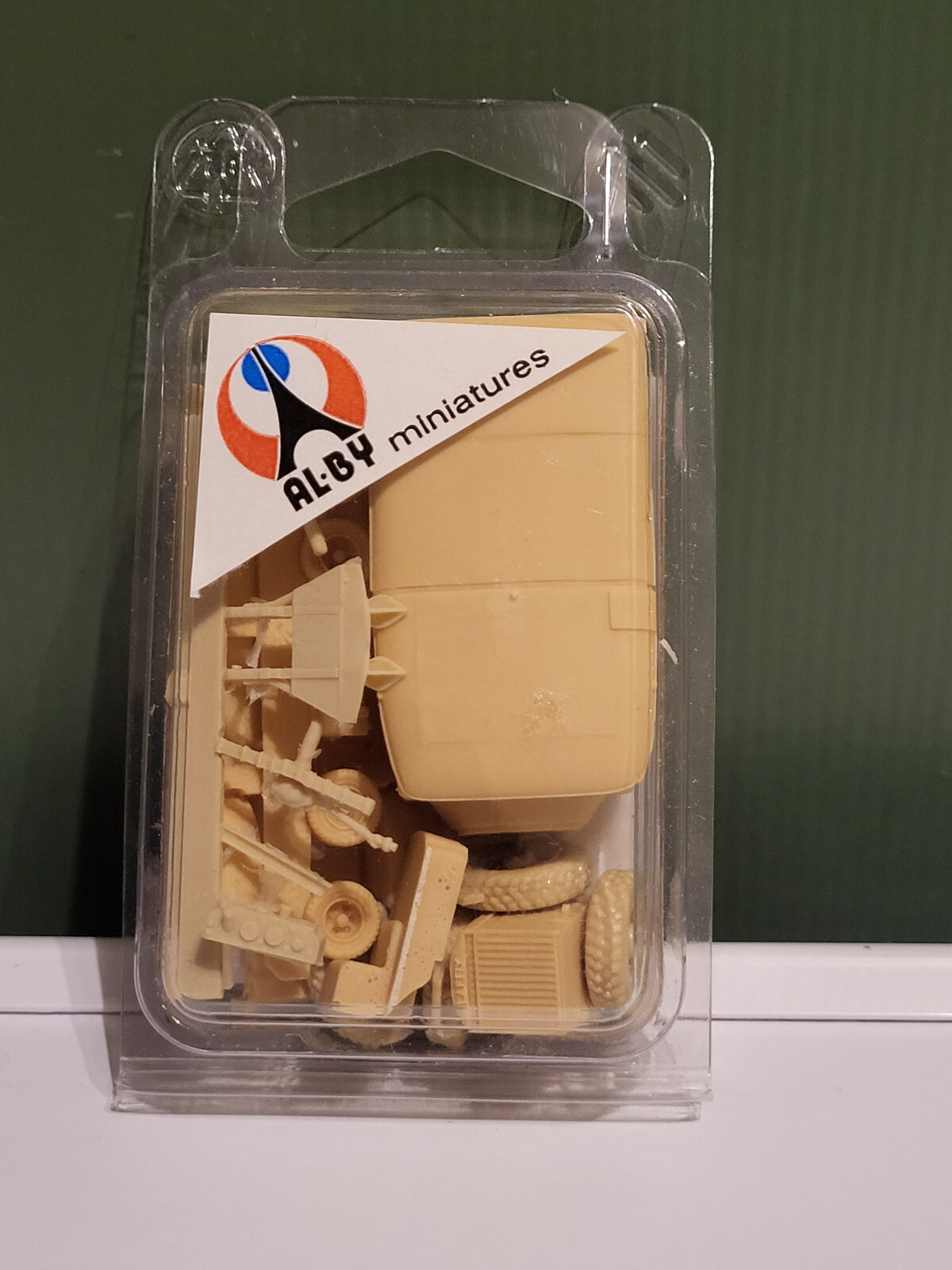 Laffly S35T 1er type maquette Al.By Miniatures 1/72 miniature historique tracteur lourd d'artillerie