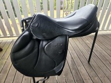 Stubben Zaria Jump saddle.