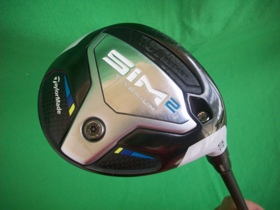 TAYLORMADE SIM2 RH 5/19* HZRDUS PJT X 6.0 63gm LS 42.5in SIM2 FWY HEADCOVER - Image 3 of 4