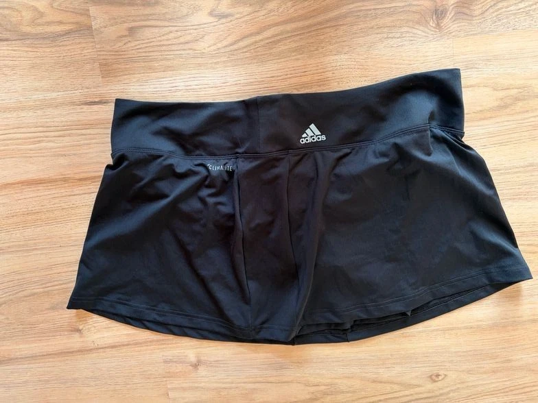 adidas Damen Climalite Tennisrock mit Hose Gr. XL 46/48 -schwarz - Bild 1 von 3