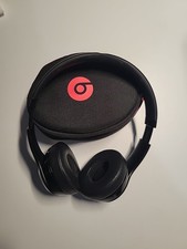 Beats Solo3 Wireless On-Ear Bluetooth Headphones Black A1796