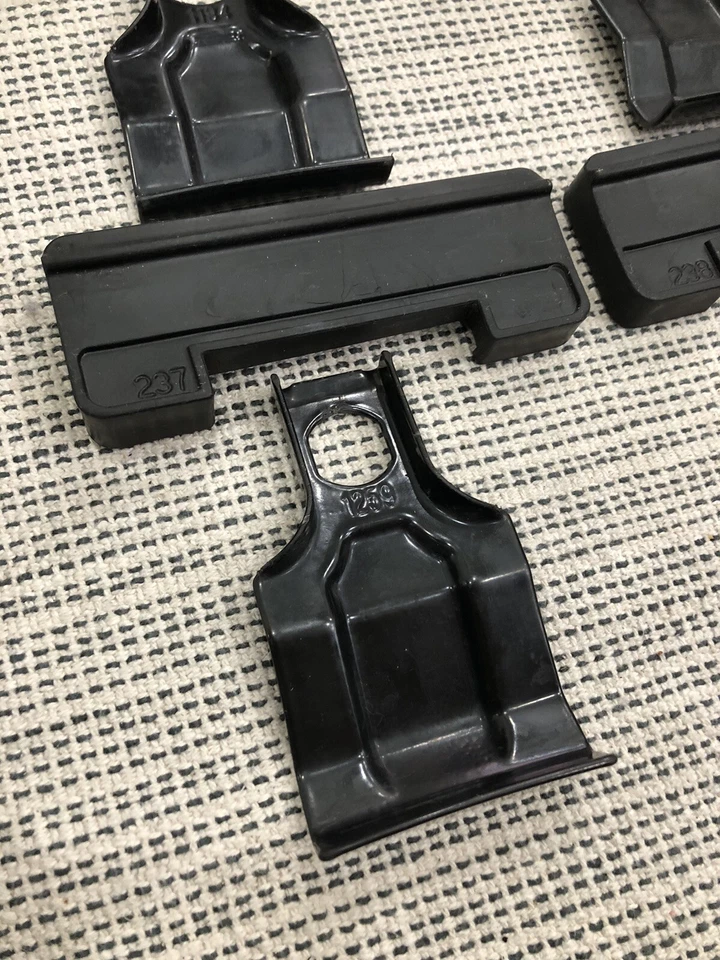 Thule 1711 (141711) fit kit for Hyundai Elantra β17 - β20 & Kia Forte β14 - 18β - Image 4 of 4