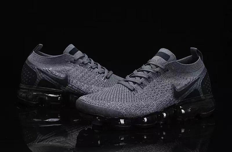 DS Nike Air VaporMax Flyknit 2 Air Cushion Shoes us8-11 Brand New - Image 2 of 4