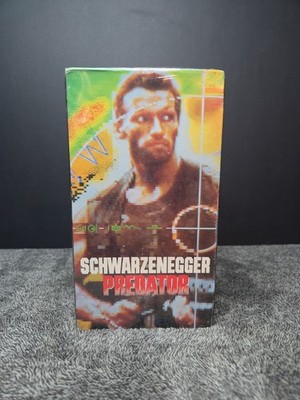 Predator Schwarzenegger 1991 VHS Factory Sealed Cult Tape