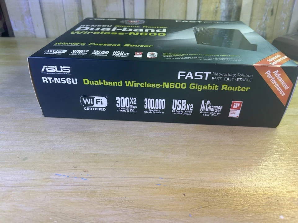 ASUS RT-N56U Dual-band Wireless N600 Gigabit Router Wi-Fi 802.11n - Image 4 of 4