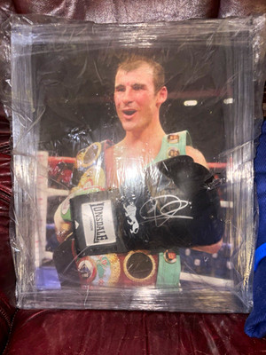 JOE CALZAGHE Signed Lonsdale Boxing Glove 3D Dome Frame Display A1 COA - SEALED