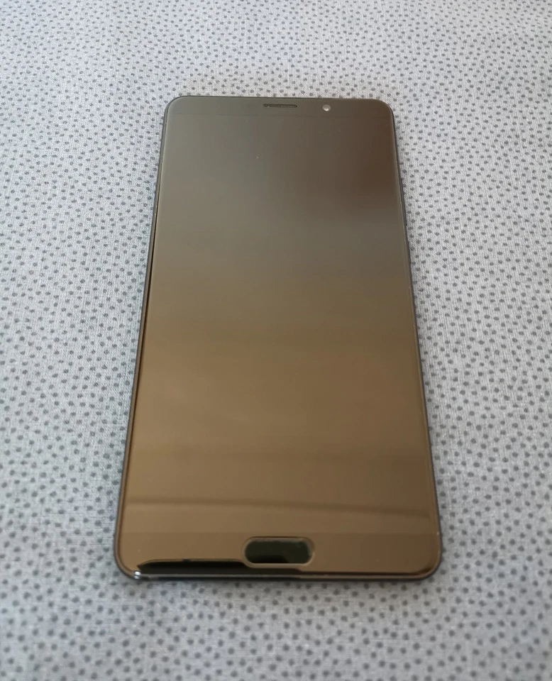 Huawei Mate 10 nero 64Gb memoria / 4Gb ram in perfette condizioni - Huawei - Immagine 3 di 4
