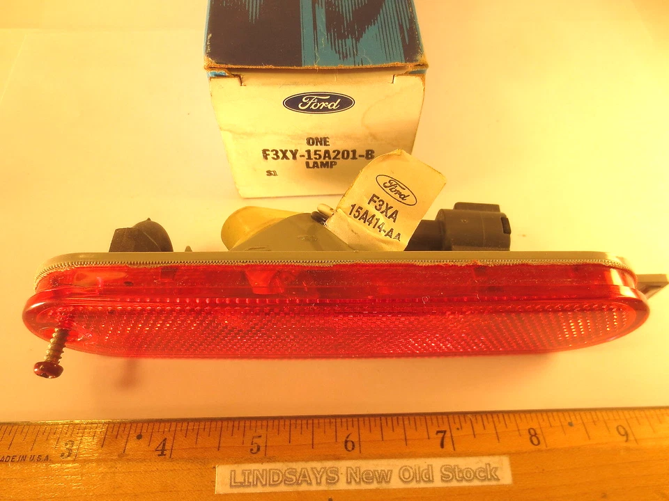 FORD 1993/1995 MERCURY VILLAGER "CONJUNTO DE LÁMPARAS" (MARCADOR LATERAL) LH NOS, F3XY-15A201-B Foto 2 de 4