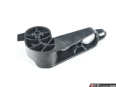 Genuine BMW - BRACKET, AIR DUCT, RIGHT - 51647457052 | eBay 