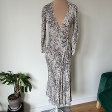 Reformation Jaz Python Snakeskin Print Beige Wrap V-Neck Midi Dress EUC Size S