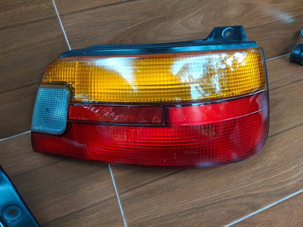 1993 Toyota Starlet EP82 Tail Light Assembly Pair RH+LH | OEM