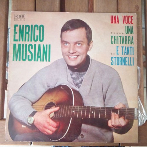Enrico Musiani ‎ Una Voce.. Una Chitarra .. E Tanti Stornelli Lp