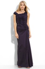 Adrianna Papell 081848730 Stretch Taffeta Gown SZ 8 Plum