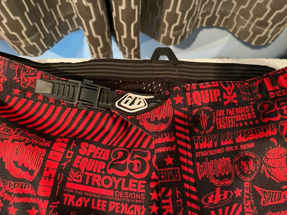 Troy Lee Designs Moto Shorts 34 Red Black Graphic MX Motocross Racing Gear Fox - Image 3 of 4
