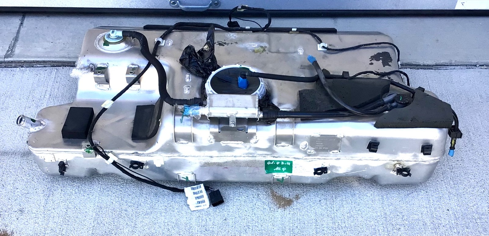 Maserati GranTurismo 2010-2019 Fuel tank